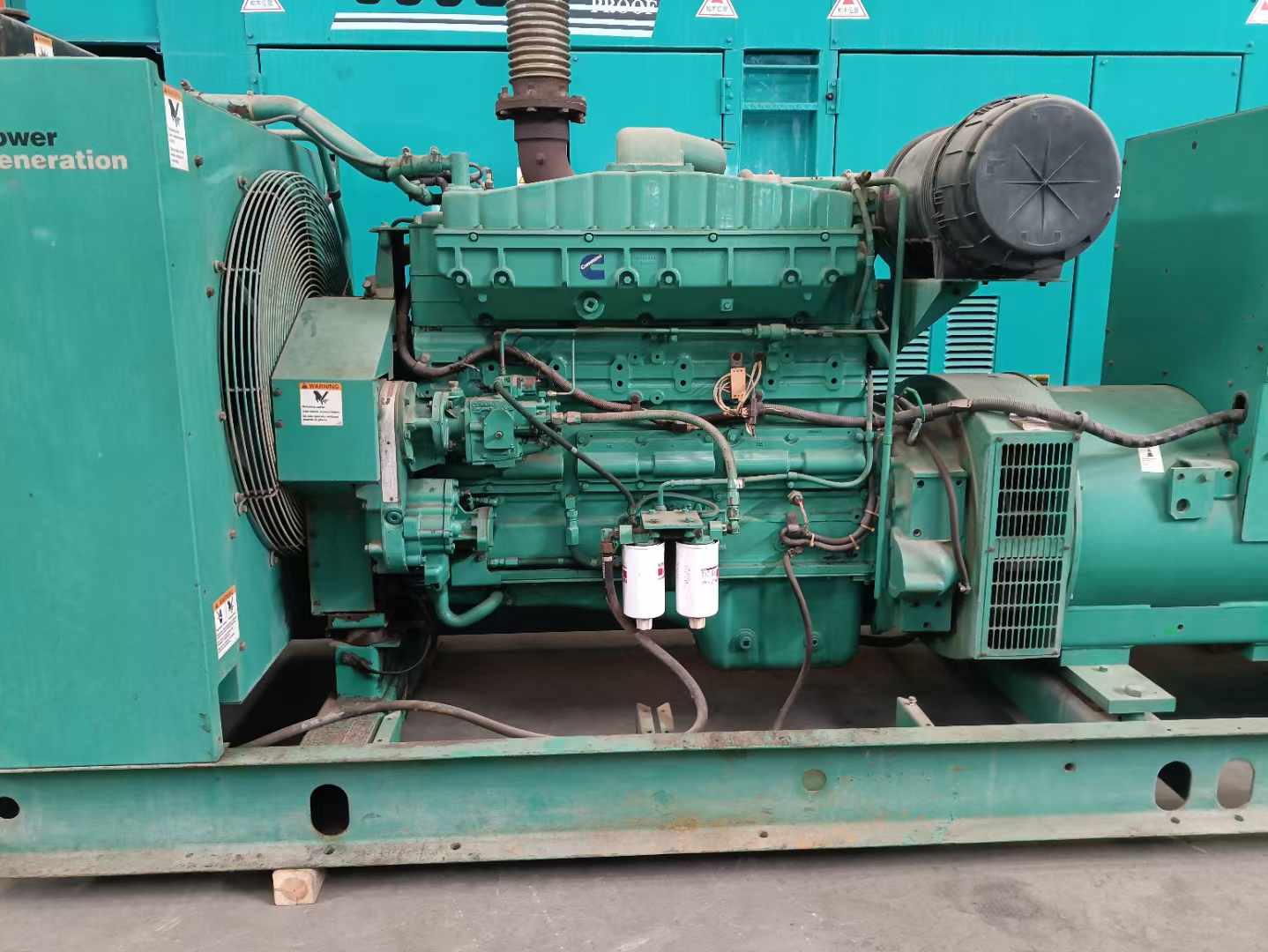 博鳌镇过载会对 600kW 柴油发电机组造成哪些损害？