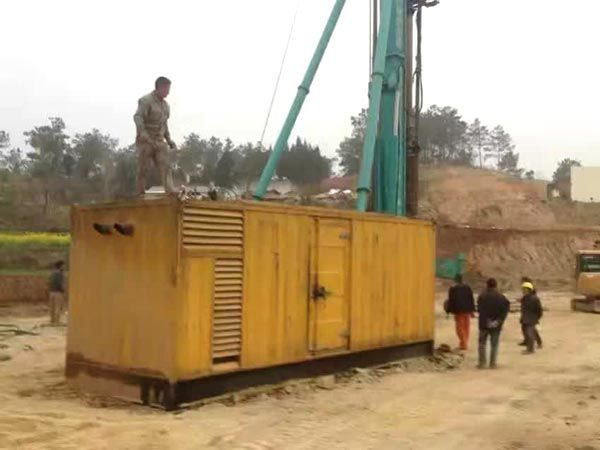 博鳌镇如何判断水冷式机油散热器密封件是否需要更换？